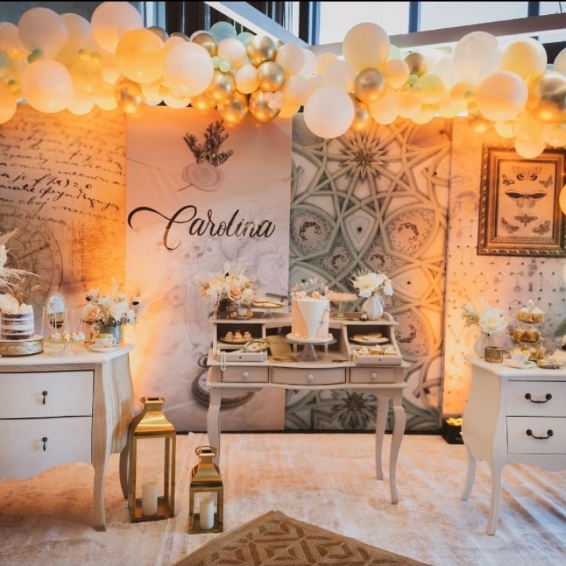 Dressers Set